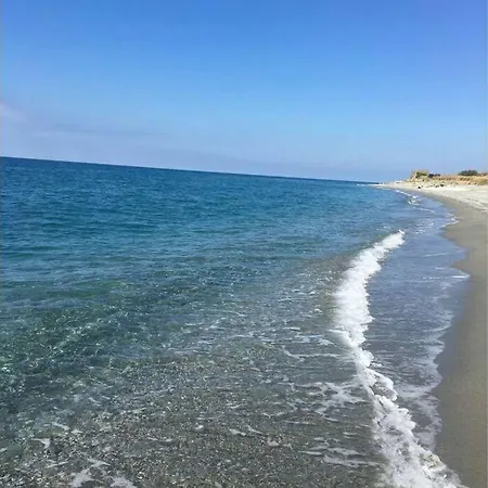 1 Minuto Dal Mare Su Due Piani Con Giardino * La Taverna